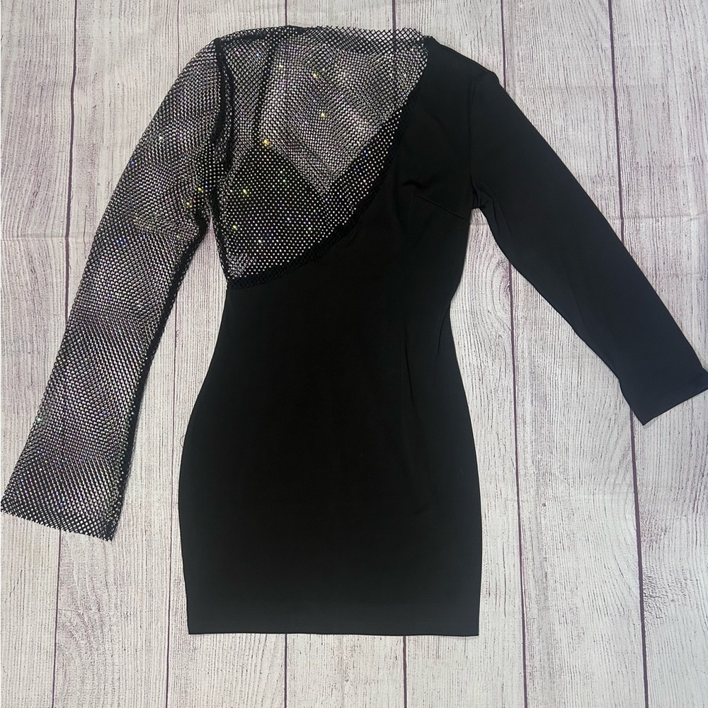 Fashion Nova Elegant Black One-Shoulder Dress tha sparkles size Large